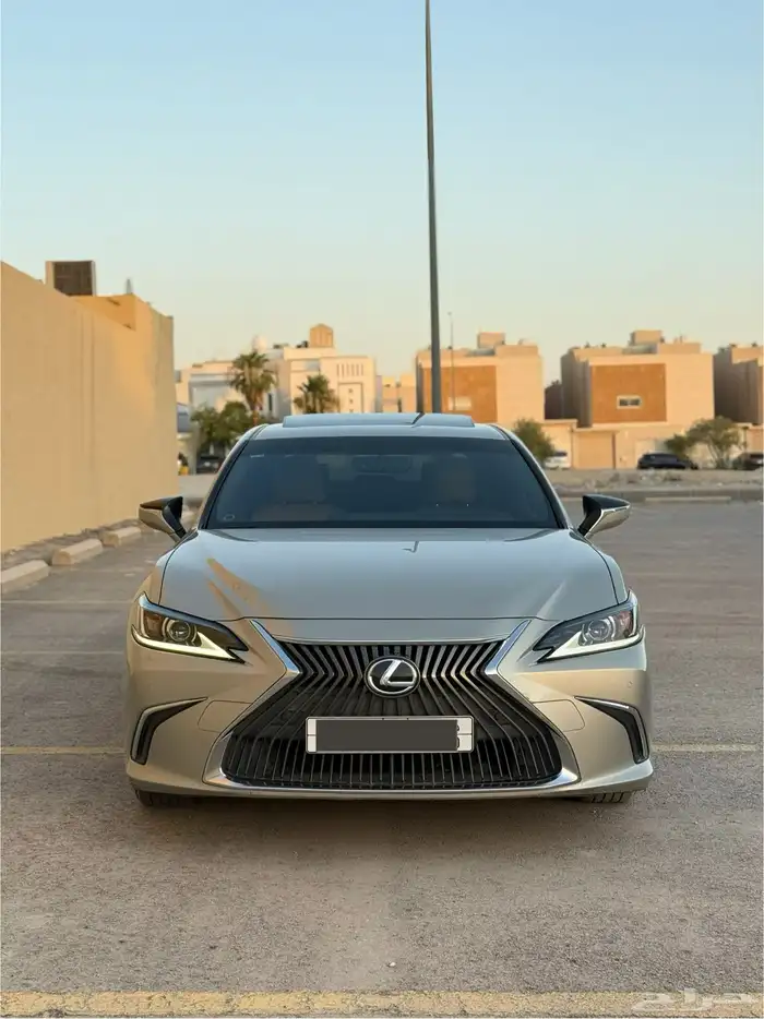 لكزس ES250 2019 0