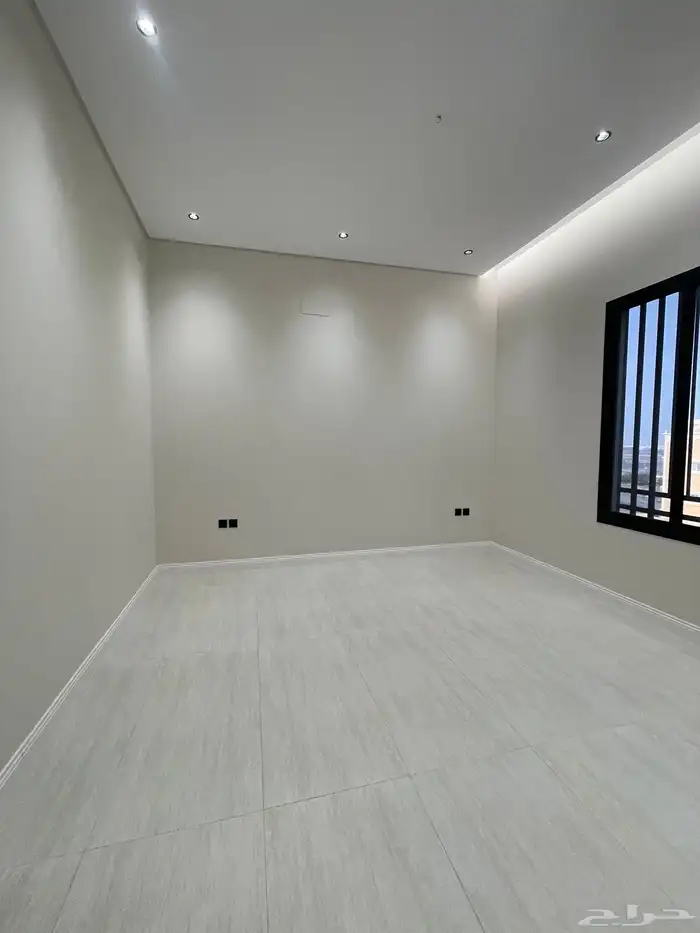للبيع شقق ارضيه وعلويه تشطيب ممتاز ابها المحاله من 550 الف 42