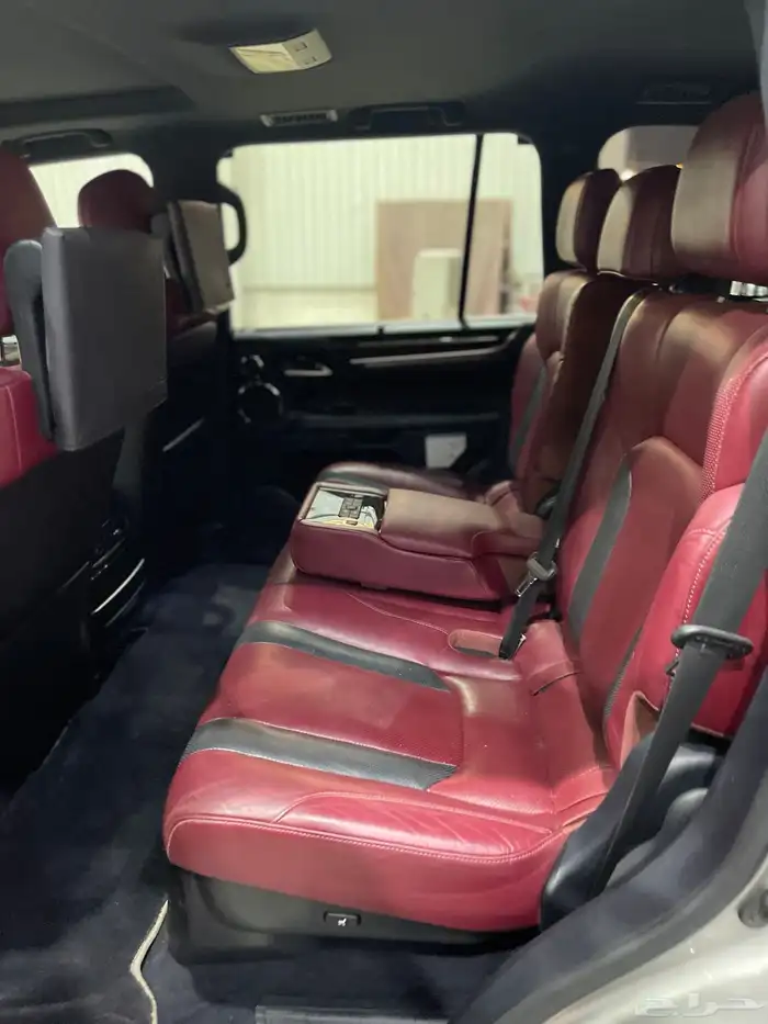 لكزس Lx570s سعودي 2018 صيانات وكاله 9