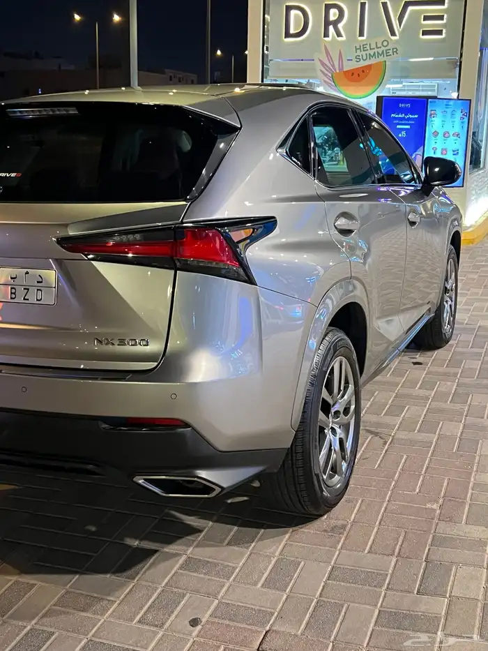 لكزس NX 2020 مالك اول وكالة 12
