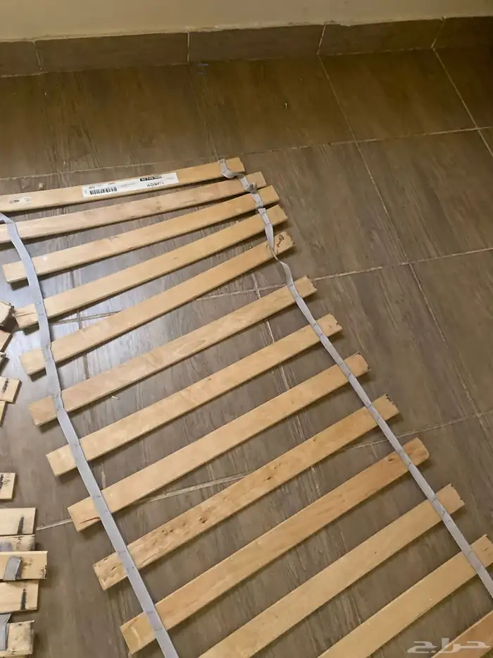 سرير من ايكيا واضح لكم بالصوره 4