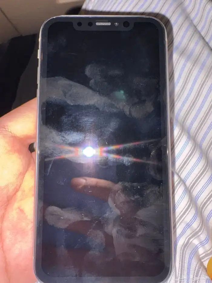 آيفون xr للبيع 2