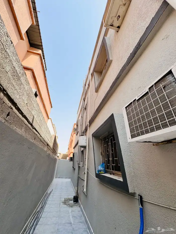 عمارة فى غرناطة موقع ممتاز مطلوب 1.150.000 قابل للتفاوض 10