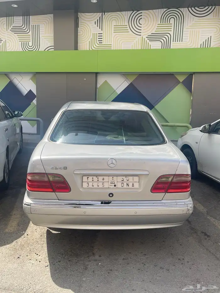 مرسيدس E240 موديل 2000 0
