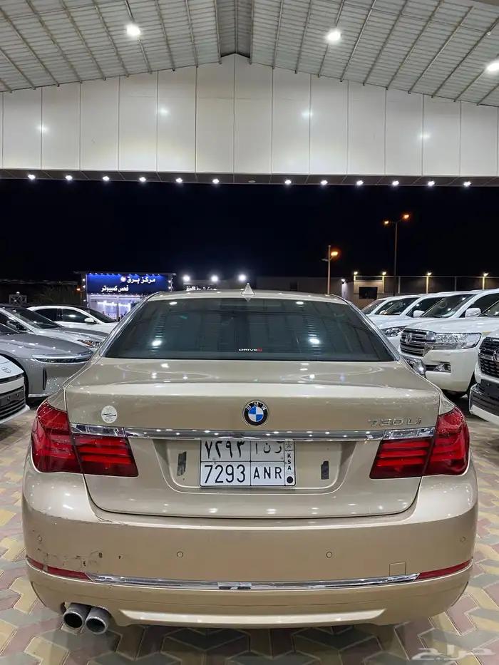 بي ام دبليو LI 730 المديل 2015 العدد 230 الف 13