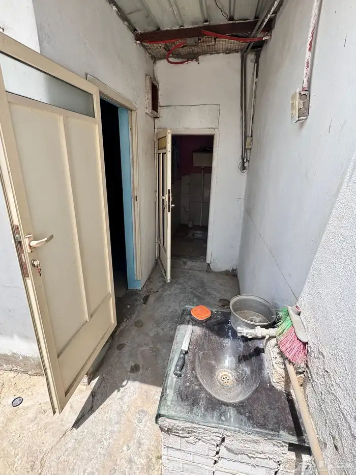 للتقبيل او للايجار حوش غنم 10