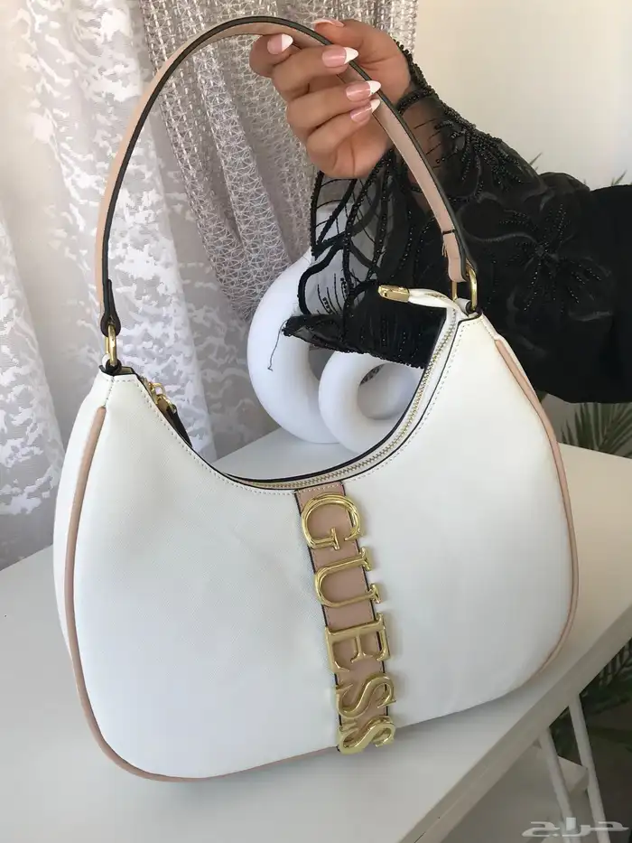 عروض اليوم الوطني 15