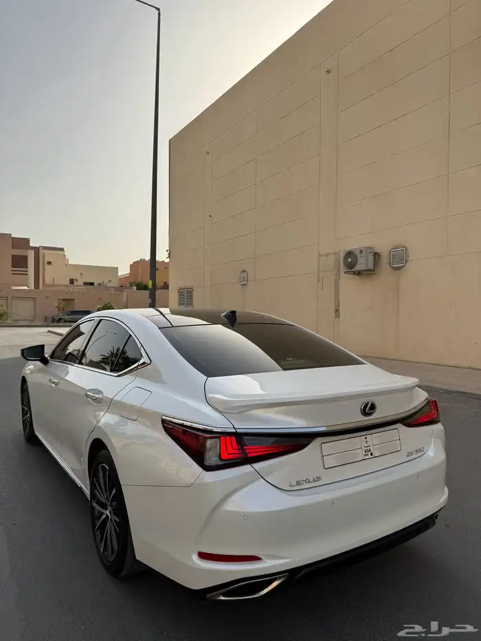 لكزس ES 350 CC 2023 2