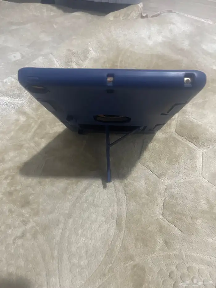 للبيع ايباد الجيل السابع 5