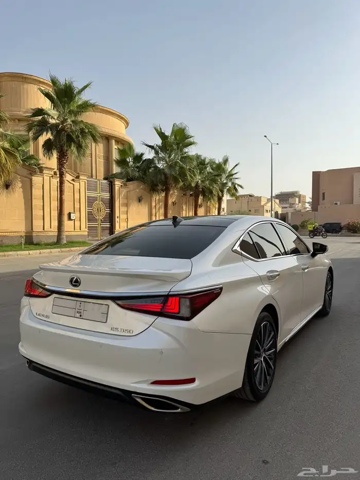 لكزس ES 350 CC 2023 5