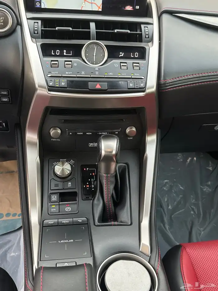 لكزس 300NX 2020 5