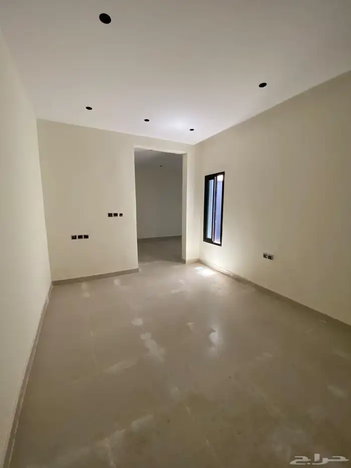 شقه للبيع 1