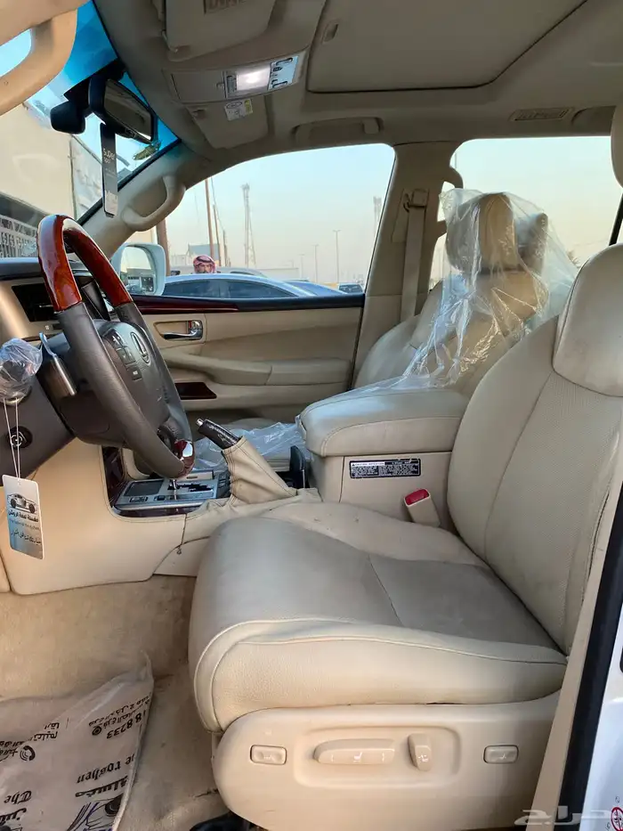 لكزس LX570 2014 DD فل كامل 13