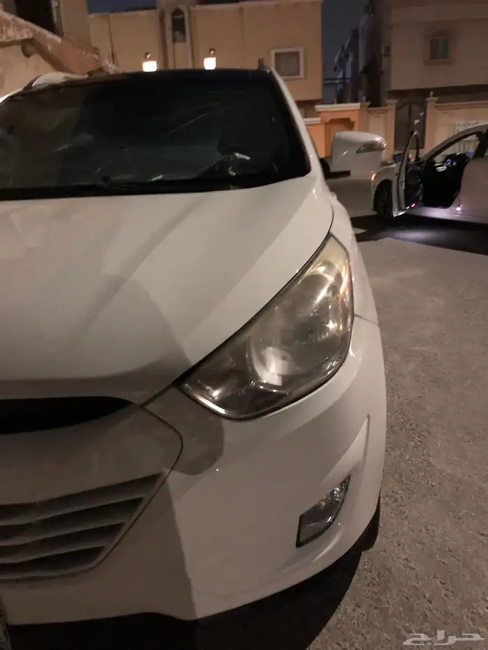 توسان 2011 فل ماشيه 262الف كيلو 6