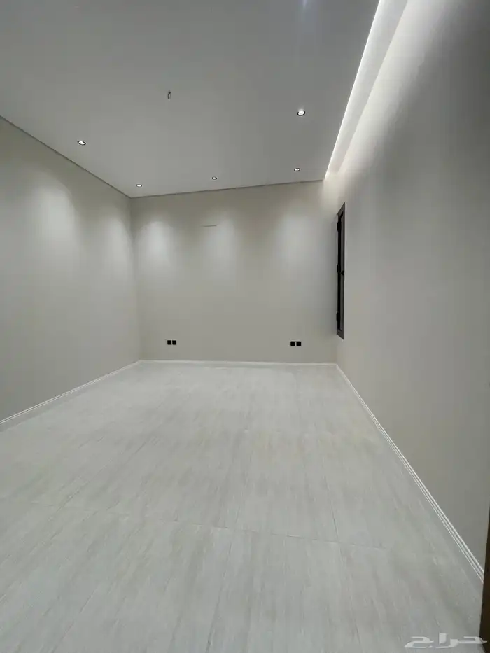 للبيع شقق ارضيه وعلويه تشطيب ممتاز ابها المحاله من 550 الف 40