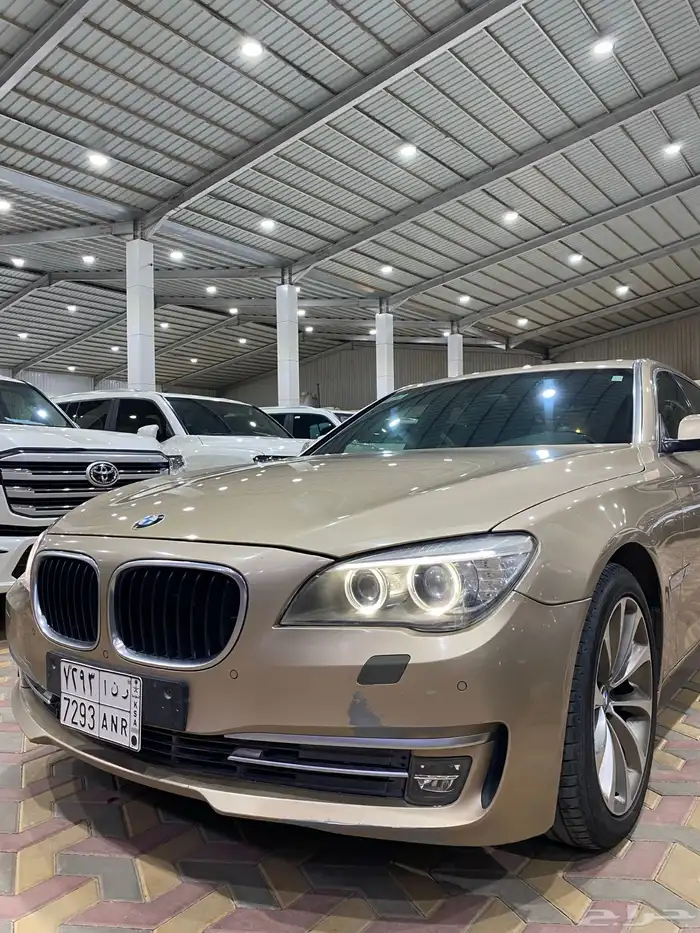 بي ام دبليو LI 730 المديل 2015 العدد 230 الف 3
