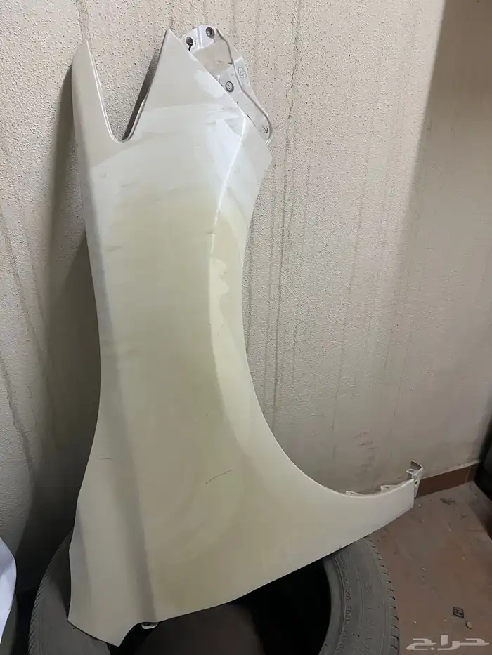 رفرف كامري 2017 يمين أصلي وكالة يحتاج رش 1