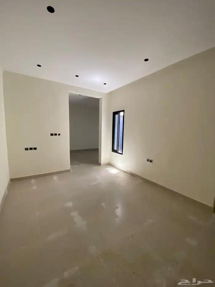 شقه للبيع 7