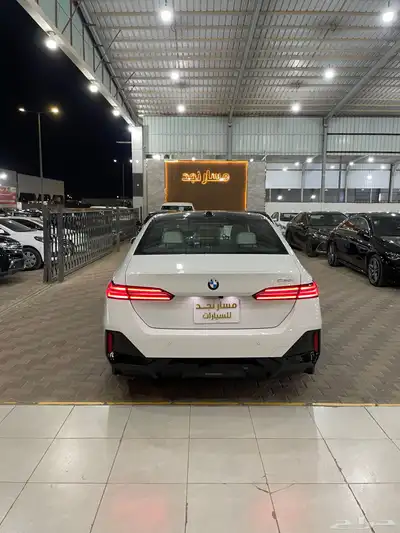 بي ام دبليو520 موديل 2024 فل كامل Kit M index