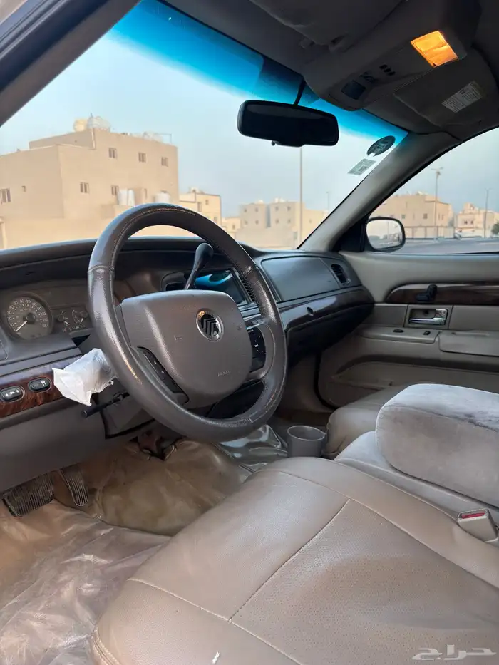 للبيع فورد ماركيز 2008 8