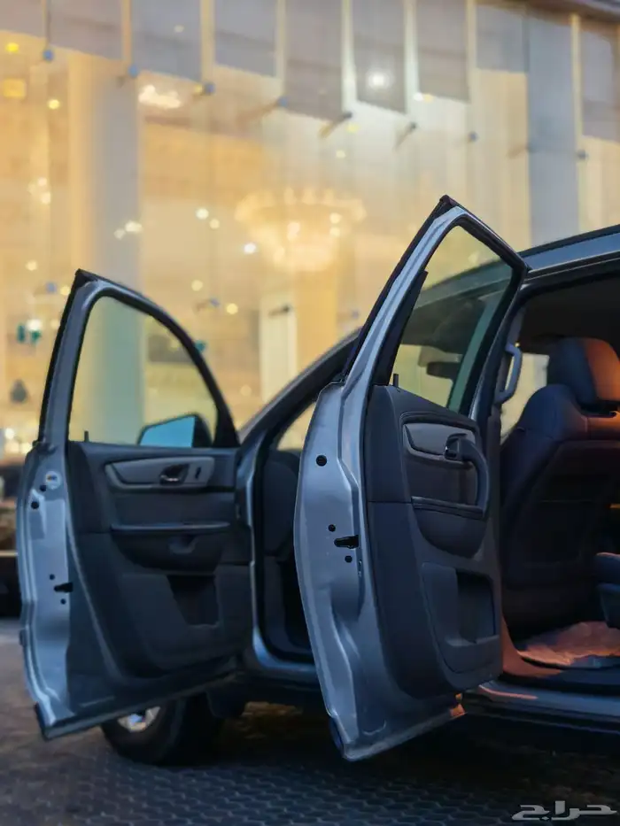 شفرولية ترافيرس 2015 LS 25