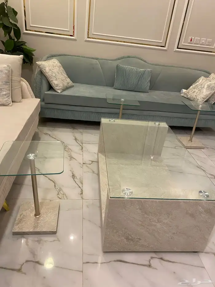 طاولة قهوه مع طاولات خدمه 1