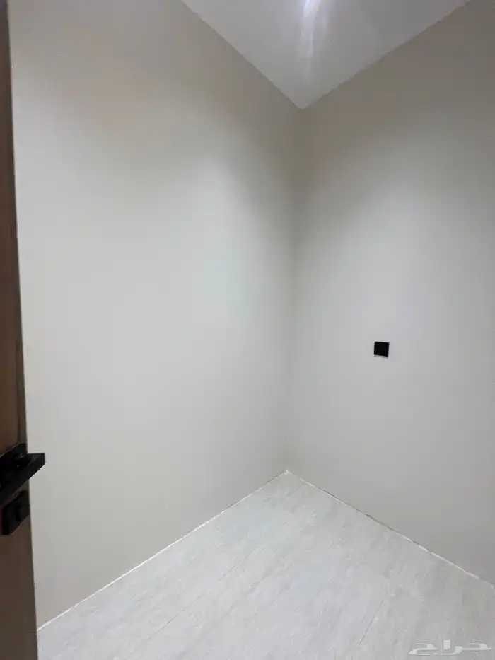 للبيع شقق ارضيه وعلويه تشطيب ممتاز ابها المحاله من 550 الف 11