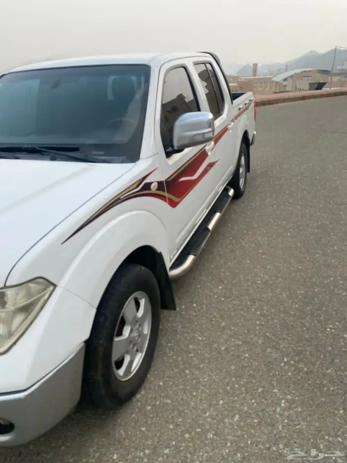 نيسان نافارا 2015 0