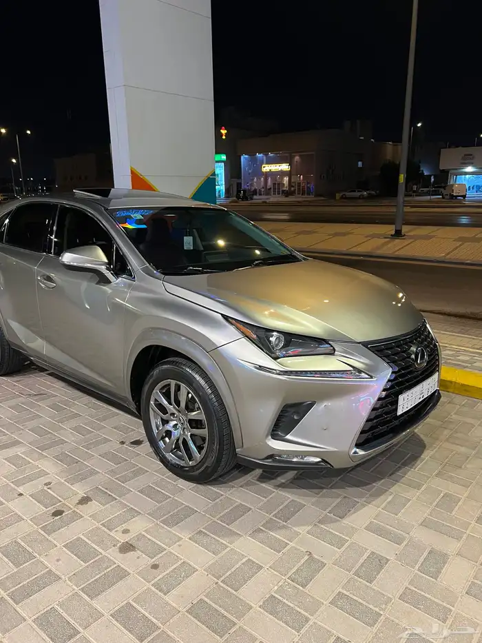 لكزس NX 2020 مالك اول وكالة 10