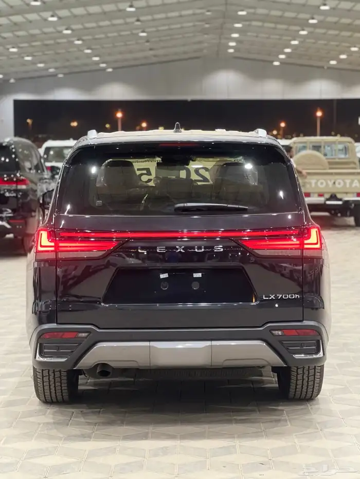 لكزس LX700 BB هايبرد وارد سعودي 2025 4