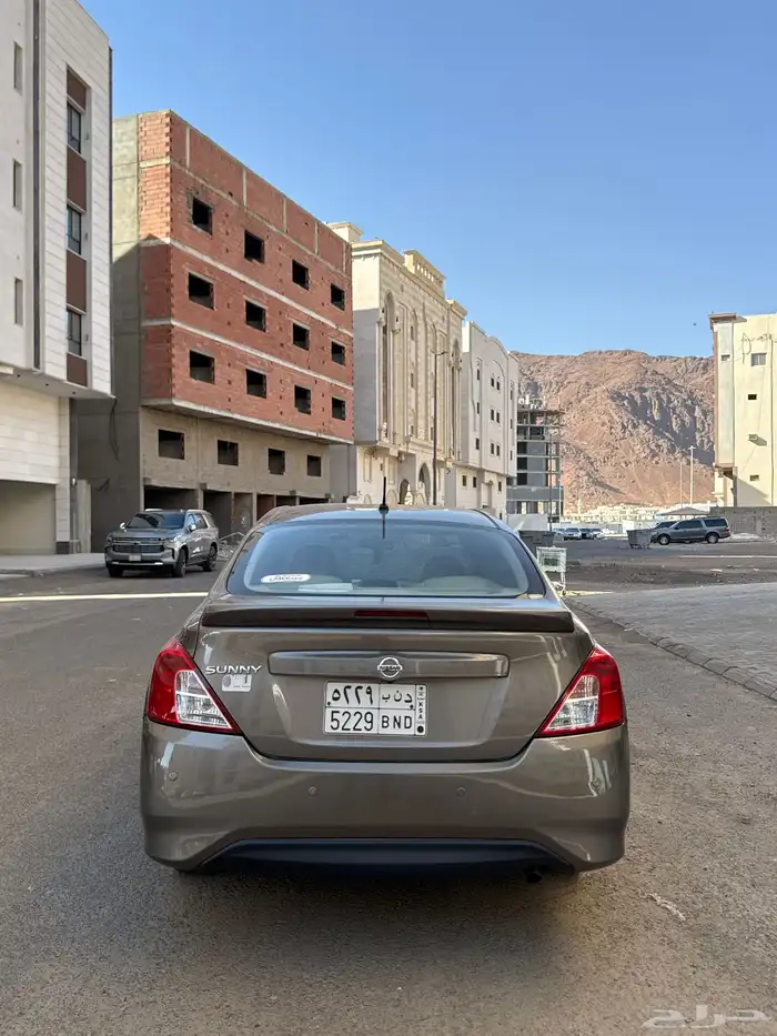 نيسان صني 2020 الشكل الكلاسيكي او الهندي 0