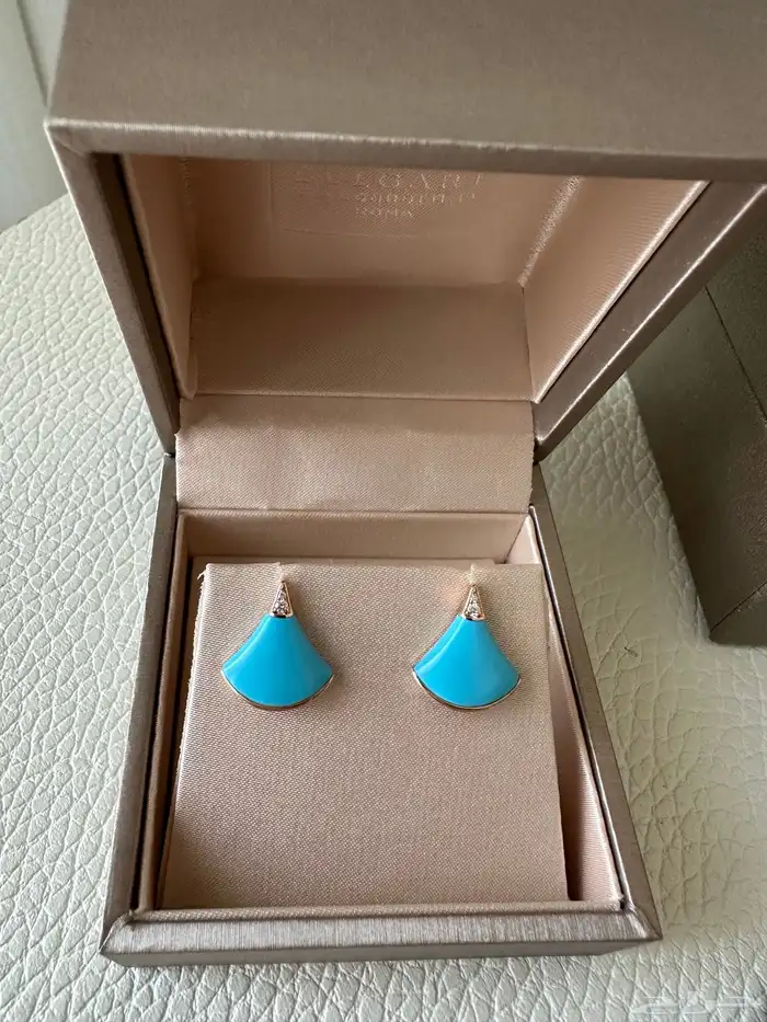 حلق bvlgari حجر تركواز طبيعي مع الماس 0