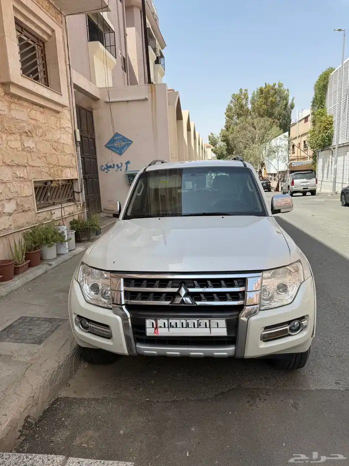 PAJERO 2017 3800cc for sale 0