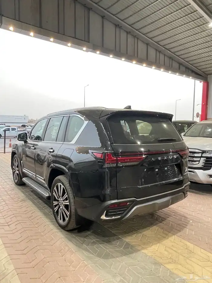 لكزس LX600 BB 2025 ( وارد الخليج الساير ) 3