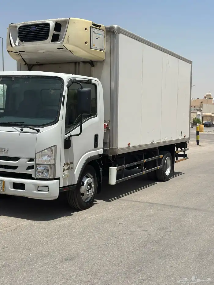ايسوزو ثلاجة تبريد وتجميد 2021 0