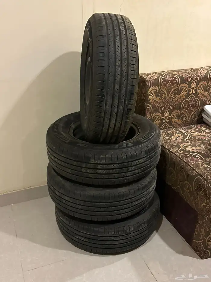جنوط اصلية مع كفرات كامري 2000 0