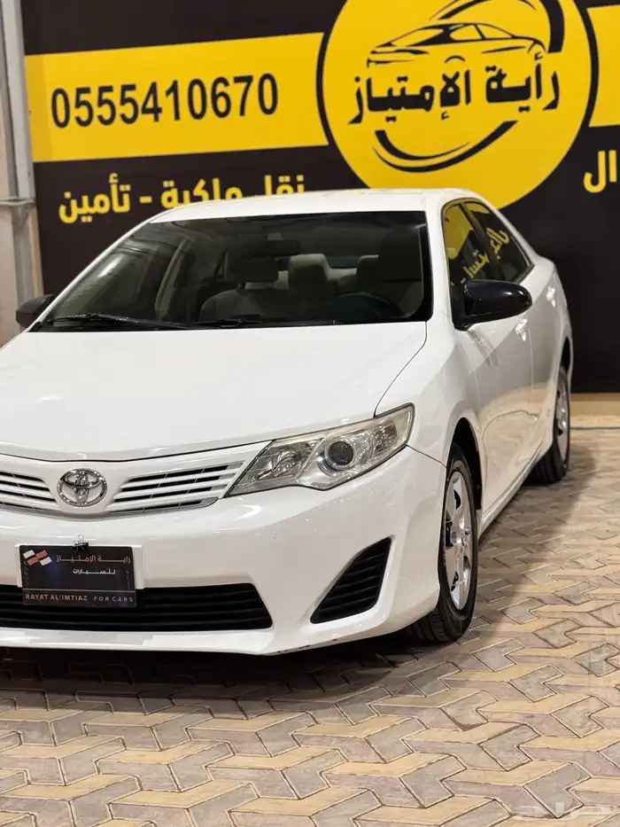 تويوتا كامري GL موديل 2015 3