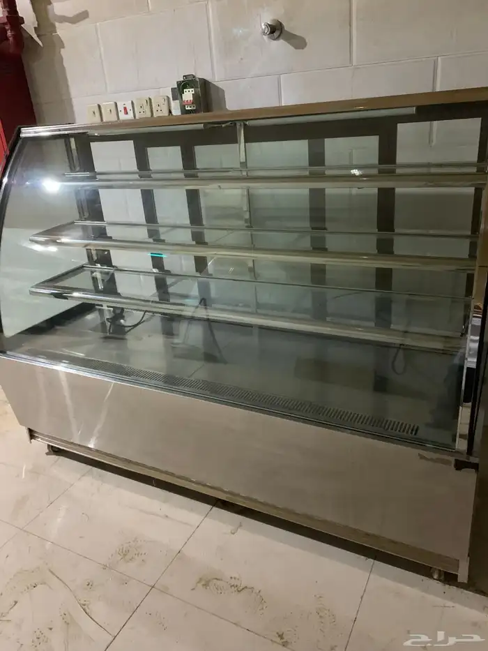 ثلاجة حويات شركة بانكول حلويات و مطاعم 1