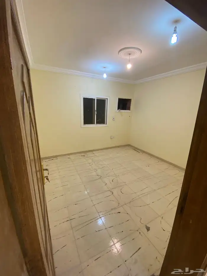 شقق عزاب للإيجار حي الصفا شهري سنوي غرفه وغرفتين خلف الهرم 1