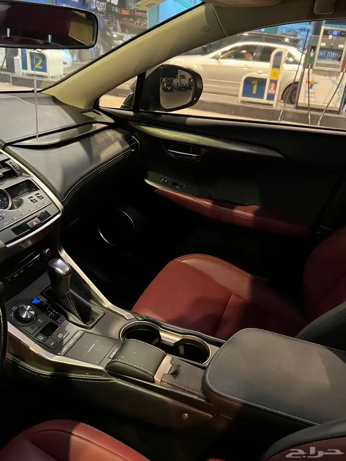 لكزس NX 2020 مالك اول وكالة 22