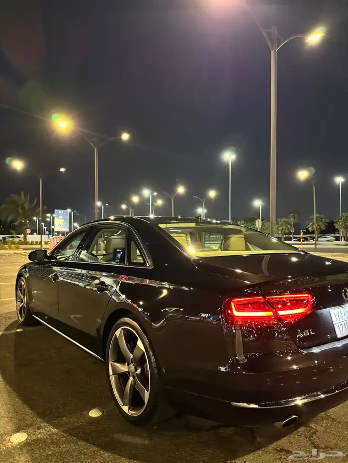 اودي A8 L 2012 نظيف بودي بلد على الشرط 8
