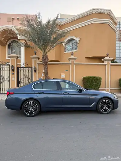 bmw520 فل بريميوم موديل 2023 بحالة الجديد عداد (46000) index