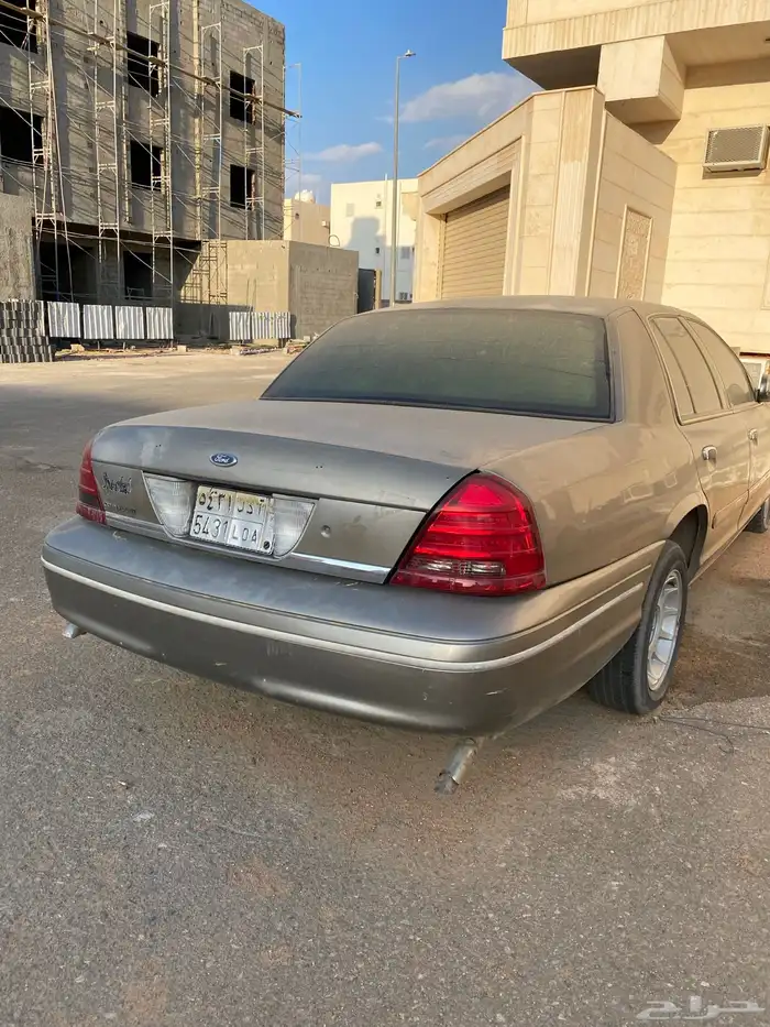 فورد موديل 2002سعودي مطوف من 1435 9 15 للبيع 0