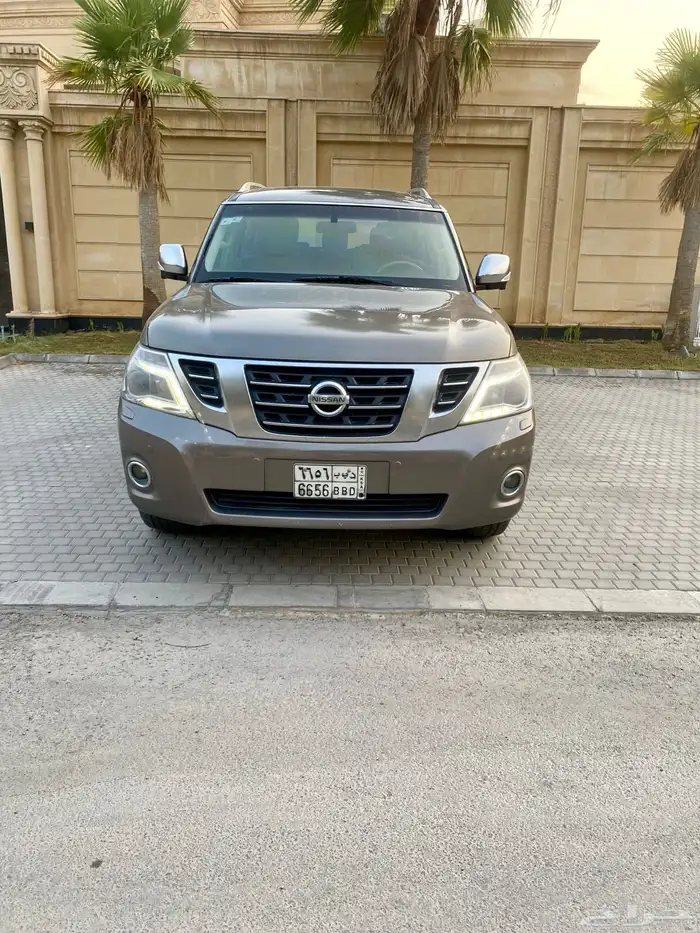 نيسان باترول8v بلاتنيوم2016 فل كامل 320 0