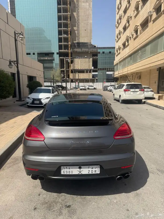 بورش باناميرا فئة S 14