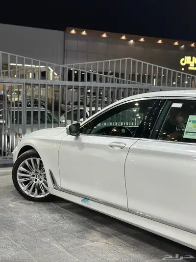 بي ام دبليو 2018 فل كامل li730 لدى معرض الرشيدي) index