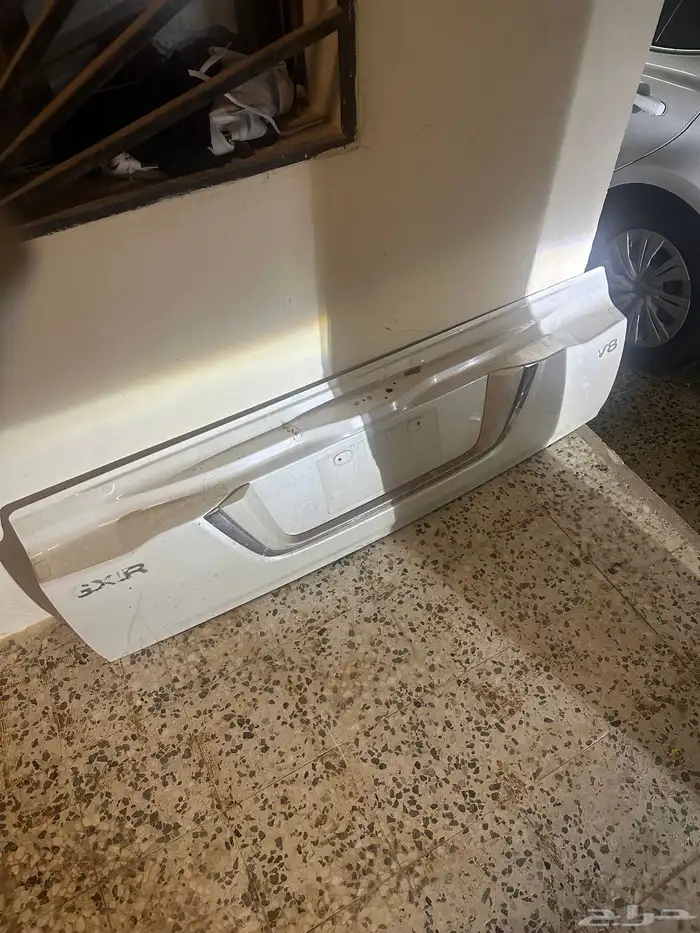 باب لاندكلوزر خلفي 0