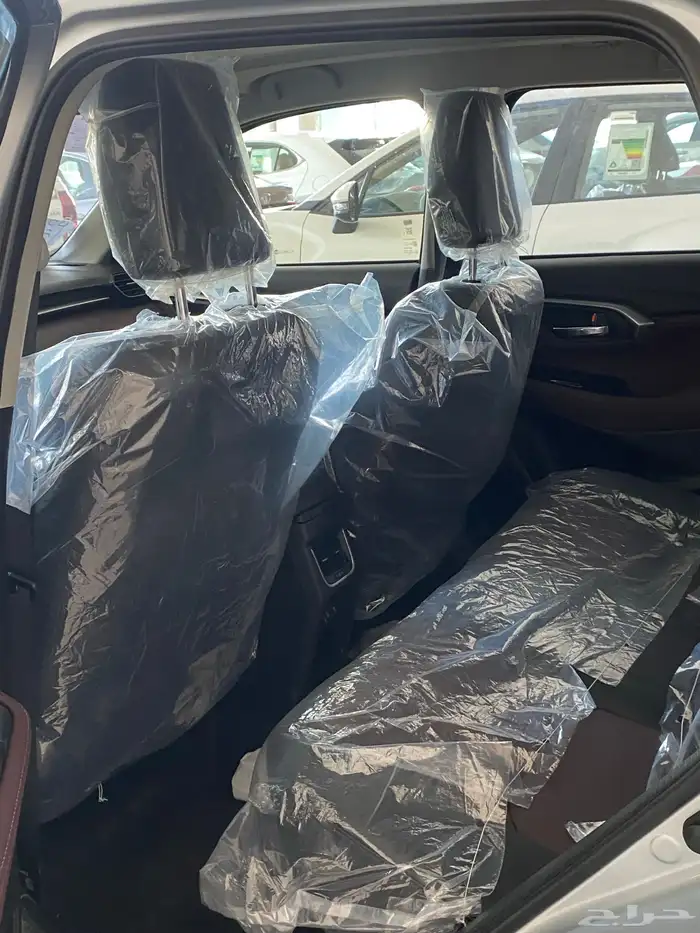 تويتا اوربانGLX2026 4