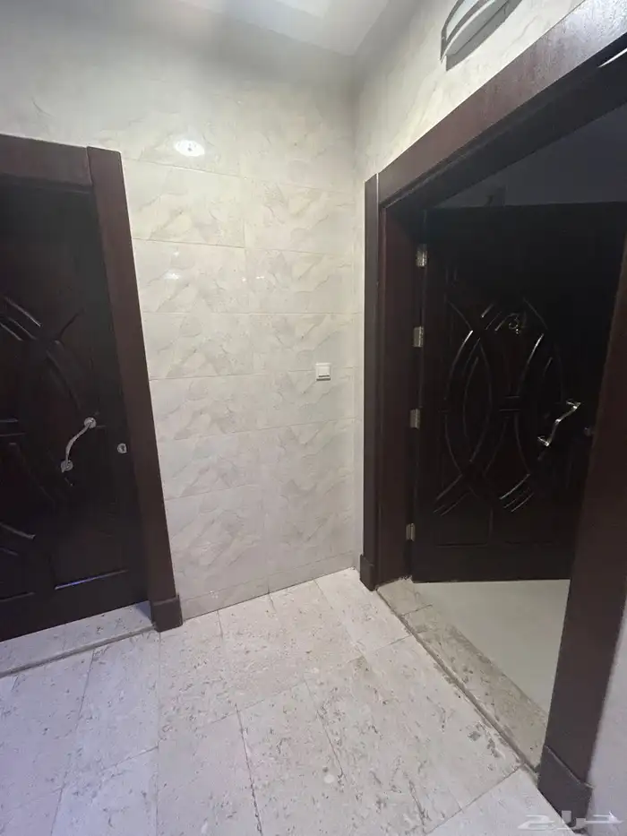 شقة مميزة في حي السلامة 0