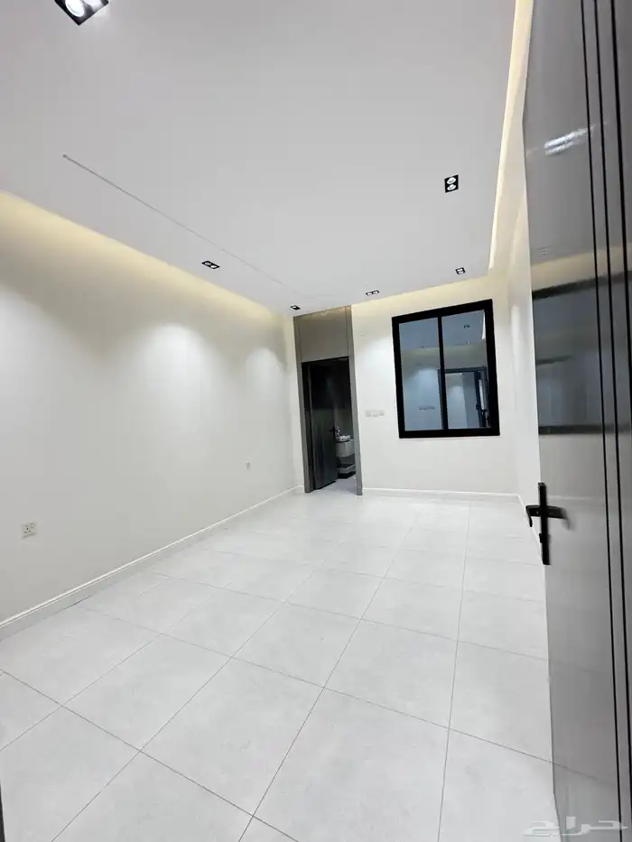 للبيع شقق علوي مع أطلاله خارخيه مساحات وسيعه سعر550 الف 14